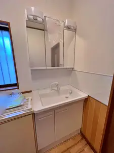 中古住宅をご購入後、洗面化粧台を新しく致しました